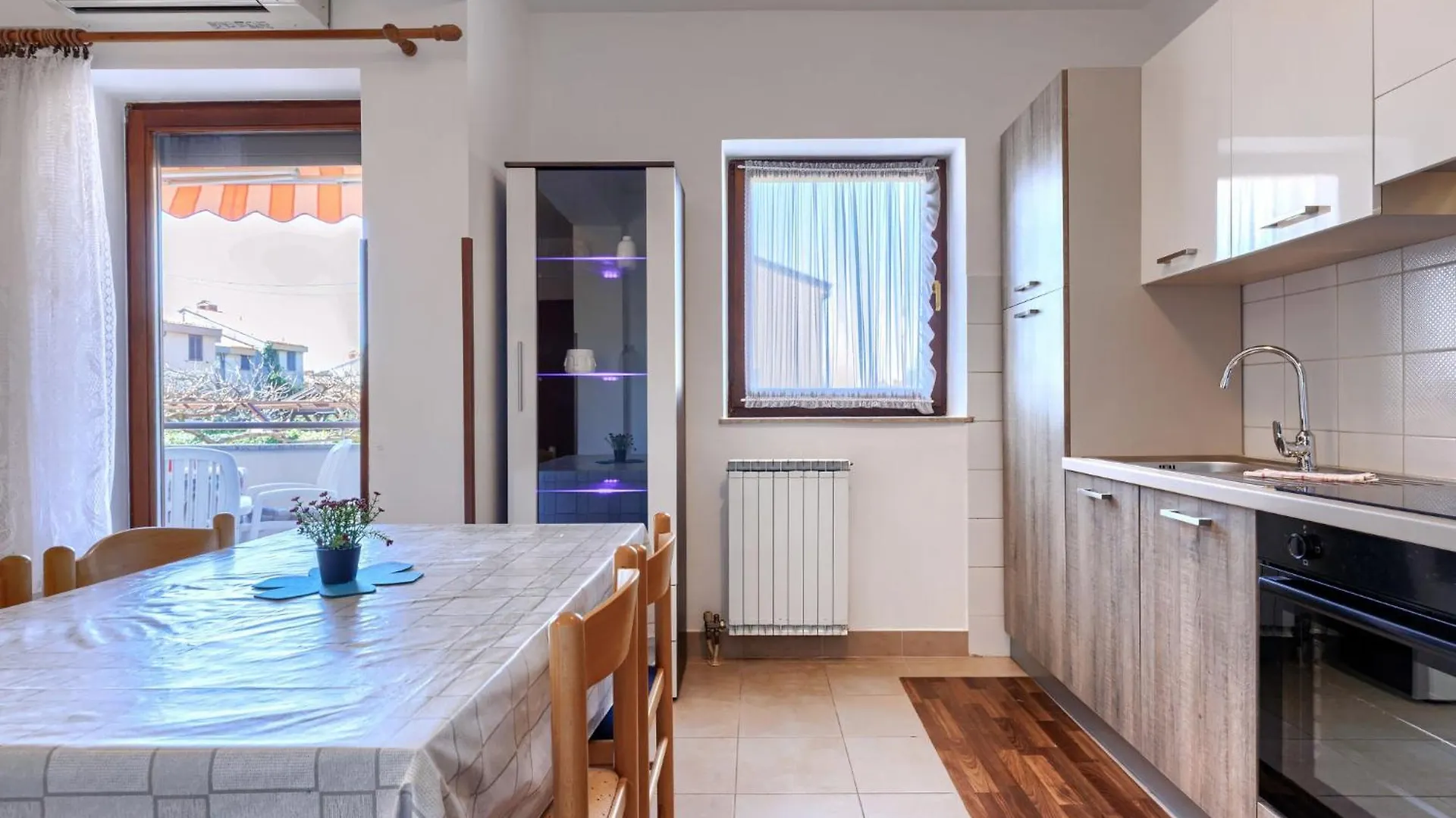 Apartment Zoki 2 By Interhome Ουμάγκ